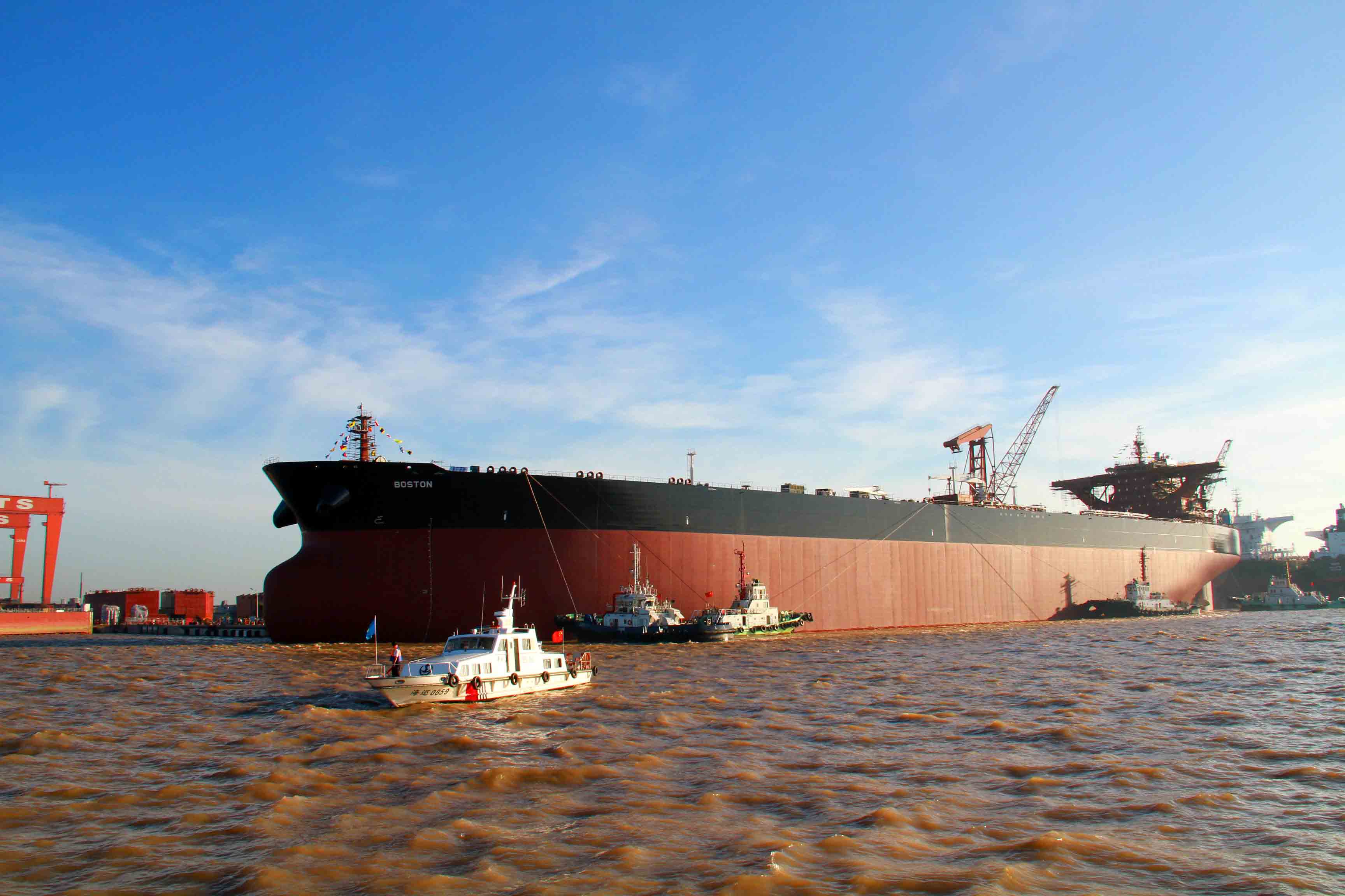广船国际两大系列12艘MR油船项目圆满收官
